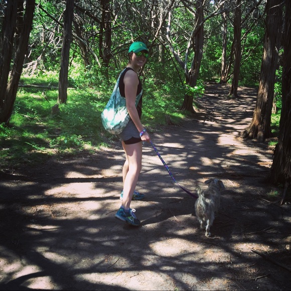 Meet your Posher, Courtney - Picture 3 of 8